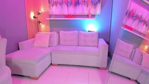 Janinne  online show from 6, 2, 2026