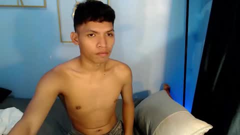 janlloyd04 online show from 18, 4, 2026