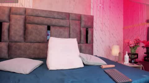 Janna Casey online show from 1, 2, 2026