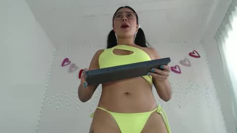 Monik online show from 1, 3, 2026