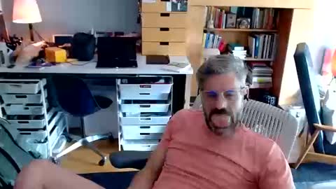 Snapshot of jareth_returns chatting on 11, 10, 2025 jareth_returns online show from 11, 10, 2025