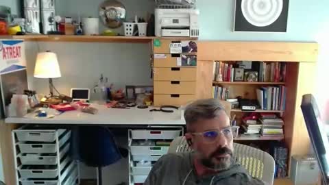 Snapshot of jareth_returns chatting on 24, 10, 2025 jareth_returns online show from 24, 10, 2025