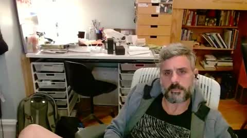 Snapshot of jareth_returns chatting on 3, 11, 2025 jareth_returns online show from 3, 11, 2025