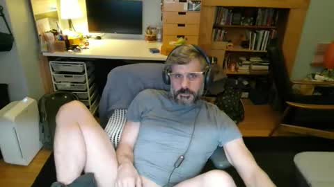 jareth_returns online show from 14, 12, 2025