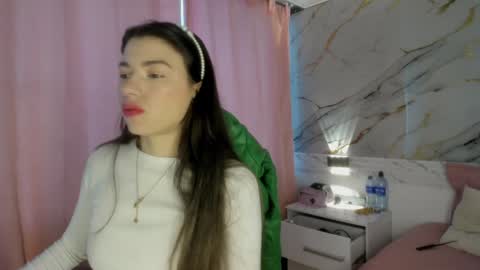 Snapshot of jasmine_hyper_1 chatting on 11, 1, 2025 Jas online show from 11, 1, 2025