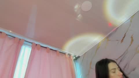 Snapshot of jasmine_hyper_1 chatting on 11, 1, 2025 Jas online show from 11, 1, 2025