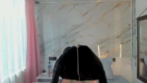 Snapshot of jasmine_hyper_1 chatting on 13, 1, 2025 Jas online show from 13, 1, 2025