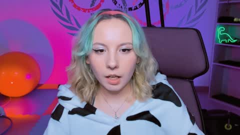 Jasmine online show from 4, 1, 2025