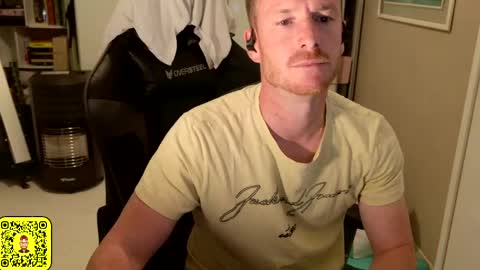 Snapshot of jason28 chatting on 5, 4, 2026 Jason online show from 5, 4, 2026