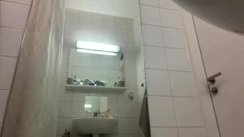 Snapshot of jason283914 chatting on 16, 10, 2025 jason283914 online show from 16, 10, 2025