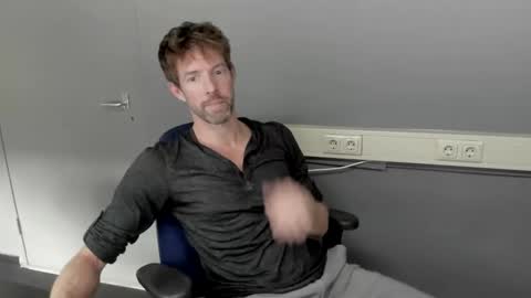 Jason online show from 10, 4, 2026