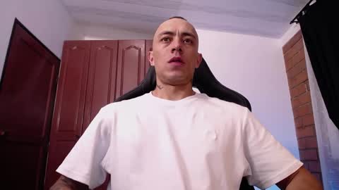 Snapshot of jasson_king01 chatting on 22, 5, 2026 JKing online show from 22, 5, 2026