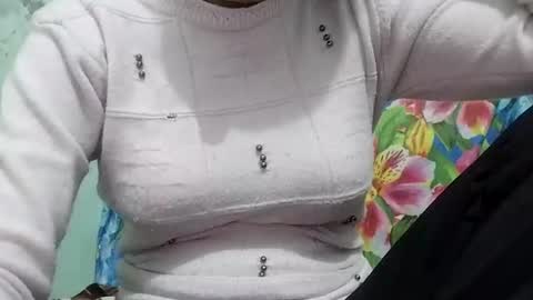 Snapshot of jasspreettt chatting on 5, 12, 2024 jasspreettt online show from 5, 12, 2024