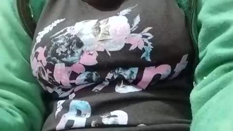 Snapshot of jasspreettt chatting on 1, 12, 2025 jasspreettt online show from 1, 12, 2025