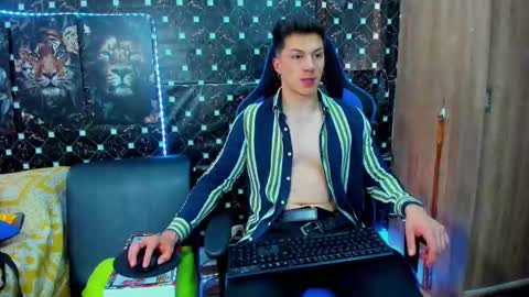 Javier online show from 30, 9, 2025