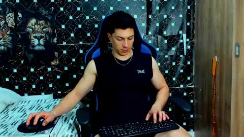 Javier online show from 6, 5, 2026