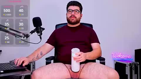 Jax Luna online show from 1, 1, 2025