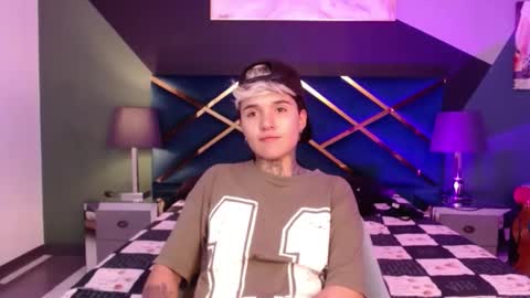 Snapshot of jaxwolf_ chatting on 9, 1, 2026 JAX online show from 9, 1, 2026