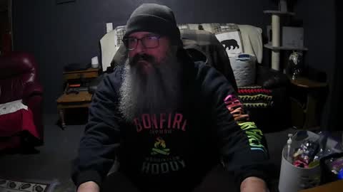 Grand Zaddy or Jay its casual online show from 26, 9, 2025