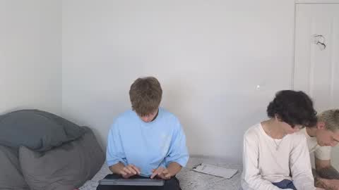 THE HOUSE online show from 2, 2, 2026