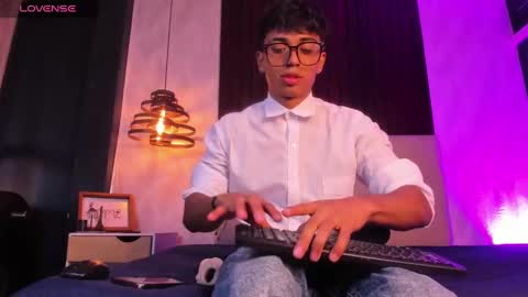 Snapshot of jaycobblack1 chatting on 8, 11, 2025 jaycobblack1 online show from 8, 11, 2025