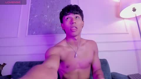 Snapshot of jaycobblack1 chatting on 27, 11, 2025 jaycobblack1 online show from 27, 11, 2025