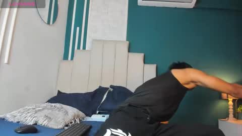 Snapshot of jaycobblack1 chatting on 29, 11, 2025 jaycobblack1 online show from 29, 11, 2025