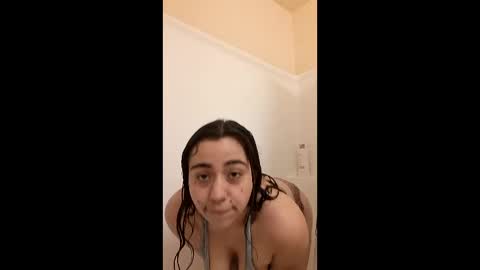 Snapshot of jayelena9 chatting on 19, 1, 2026 jayelena9 online show from 19, 1, 2026