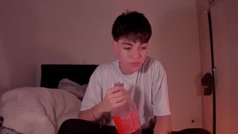 Snapshot of jaythomax chatting on 15, 12, 2024 jaythomax online show from 15, 12, 2024