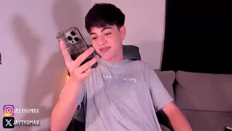 Snapshot of jaythomax chatting on 11, 9, 2025 jaythomax online show from 11, 9, 2025