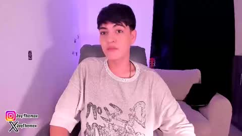 Snapshot of jaythomax chatting on 9, 10, 2025 jaythomax online show from 9, 10, 2025