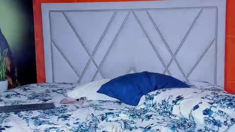 jaze_bradley online show from 25, 2, 2025