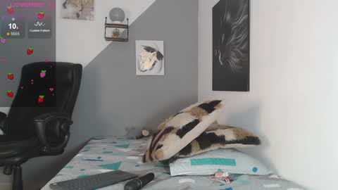 Snapshot of jazmin_002 chatting on 2, 2, 2025 JAZMIN online show from 2, 2, 2025