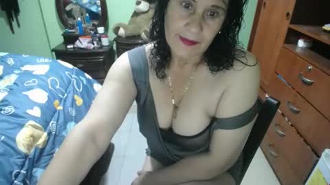 Snapshot of jazmin_rios chatting on 27, 1, 2025 jazmim online show from 27, 1, 2025