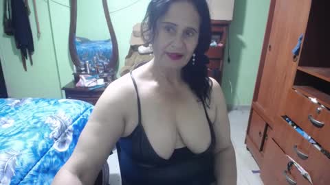 Snapshot of jazmin_rios chatting on 6, 2, 2025 jazmim online show from 6, 2, 2025