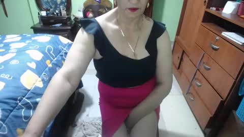 Snapshot of jazmin_rios chatting on 24, 2, 2025 jazmim online show from 24, 2, 2025