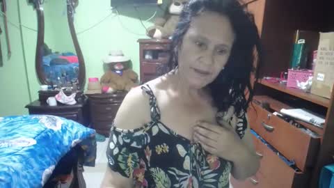 Snapshot of jazmin_rios chatting on 28, 2, 2025 jazmim online show from 28, 2, 2025