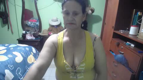 Snapshot of jazmin_rios chatting on 2, 3, 2025 jazmim online show from 2, 3, 2025