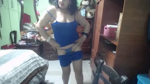 Snapshot of jazmin_rios chatting on 11, 10, 2025 jazmim online show from 11, 10, 2025