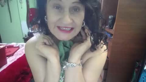 Snapshot of jazmin_rios chatting on 14, 11, 2025 jazmim online show from 14, 11, 2025