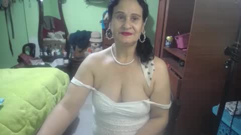 Snapshot of jazmin_rios chatting on 29, 11, 2025 jazmim online show from 29, 11, 2025