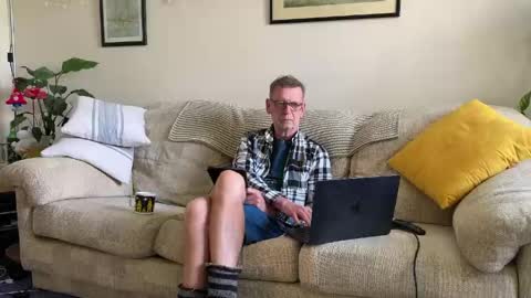 Jon online show from 16, 4, 2026