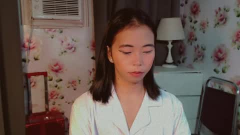 vivian online show from 27, 7, 2026