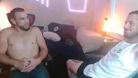 JcMax305 online show from 8, 12, 2024