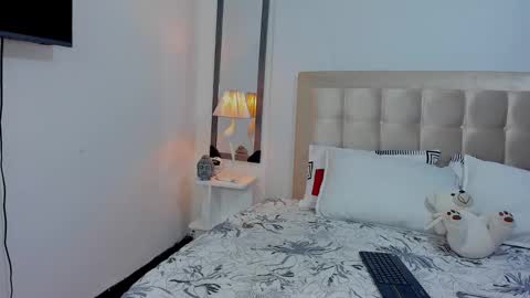 Snapshot of jdaniel_shellby chatting on 17, 1, 2025 jhon online show from 17, 1, 2025