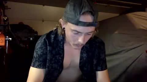 Snapshot of jdubba420 chatting on 16, 9, 2025 jdubba420 online show from 16, 9, 2025