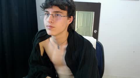 Snapshot of jeam_hot chatting on 30, 12, 2024 jeam_hot online show from 30, 12, 2024