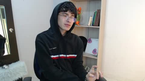 jeam_hot online show from 3, 1, 2025