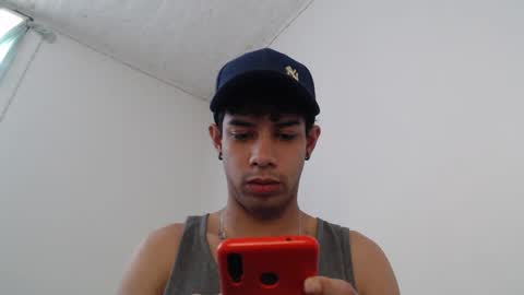 Snapshot of jeampier_sexy chatting on 2, 2, 2025 jeampier_sexy online show from 2, 2, 2025