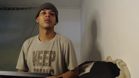 Snapshot of jeampier_sexy chatting on 5, 2, 2025 jeampier_sexy online show from 5, 2, 2025